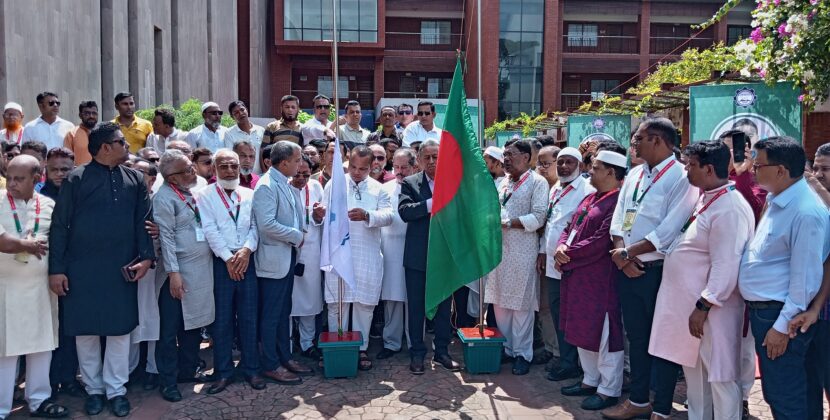 অনির্বাচিত সরকারের ব্যাপারে কোনো মন্তব্য করতে চাই না চাই: আমীর খসরু