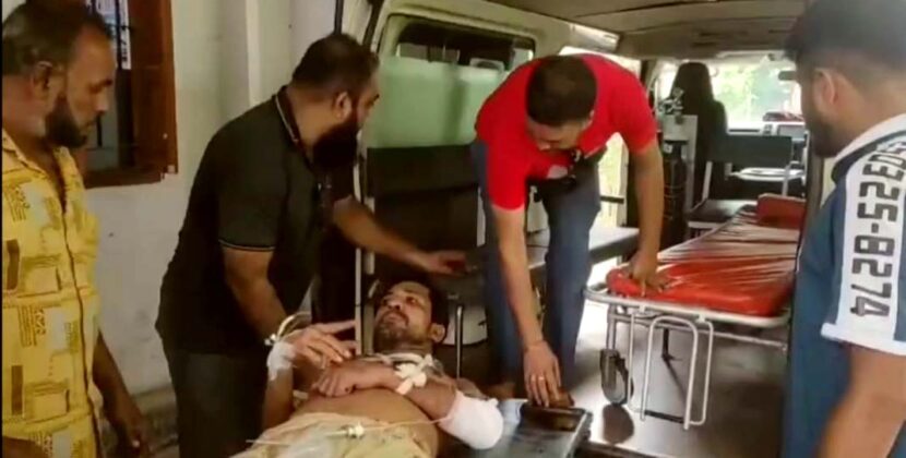 কলাপাড়ায় যুবদলকর্মীকে কুপিয়ে গুরুতর জখমে আটক ২