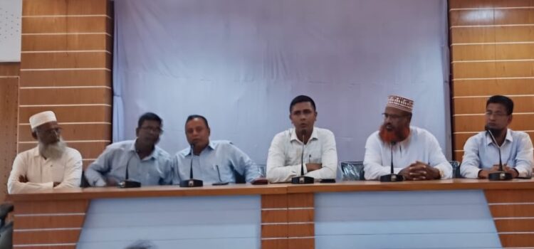 কলাপাড়ায় প্রতিষ্ঠান প্রধানদের সাথে ইউএনও’র মত বিনিময়