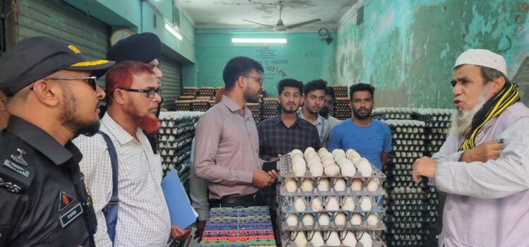 বরিশালে রমজানের বাজার নিয়ন্ত্রনে রাখতে অভিযান  ‎