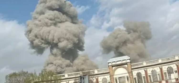 ইরানে যুক্তরাষ্ট্র ও ইসরায়েলের হামলার পর মধ্যপ্রাচ্যের বিভিন্ন দেশে বিস্ফোরণ