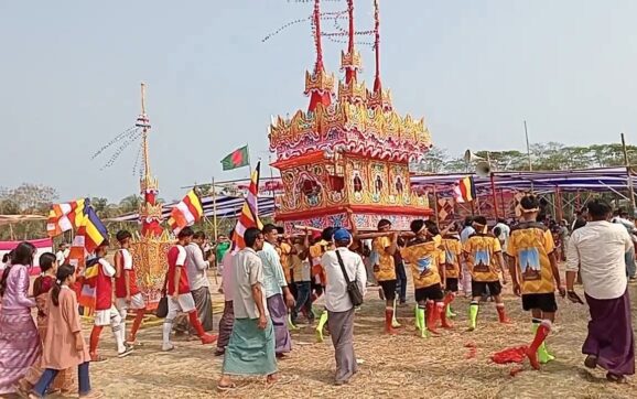বর্নাঢ্য আয়োজনে রাখাইন সংঘরাজের জাতীয় অন্ত্যেষ্টিক্রিয়া