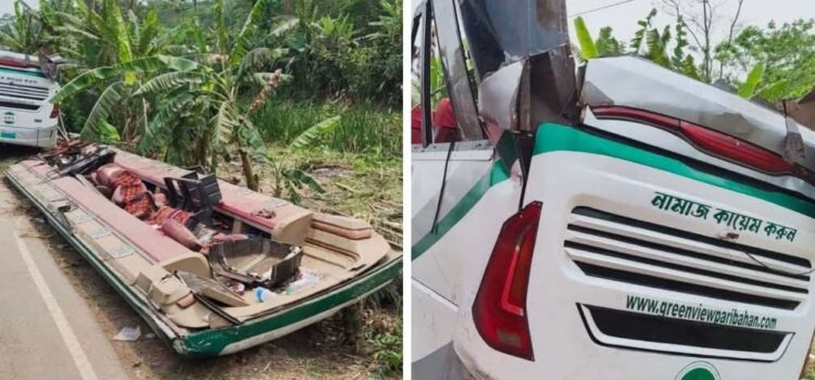 বরিশালে সড়ক দূর্ঘটনায় নিহত ২