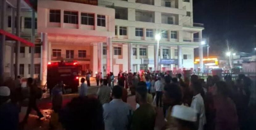 শেবাচিম হাসপাতালে অগ্নিকাণ্ডে, স্থানান্তরিত দুই রোগীর মৃত্যু