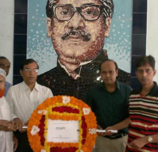 সব আমলেই ক্ষমতাবান স্বাচিপ নেতা ডা: মানবেন্দ্র সরকার