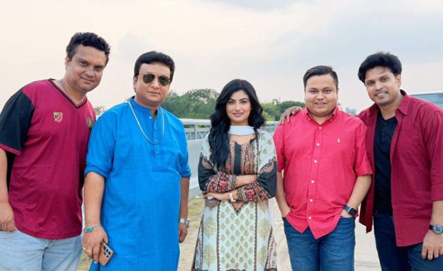 ঈদের নাটক ‘হিয়ার মাঝে’