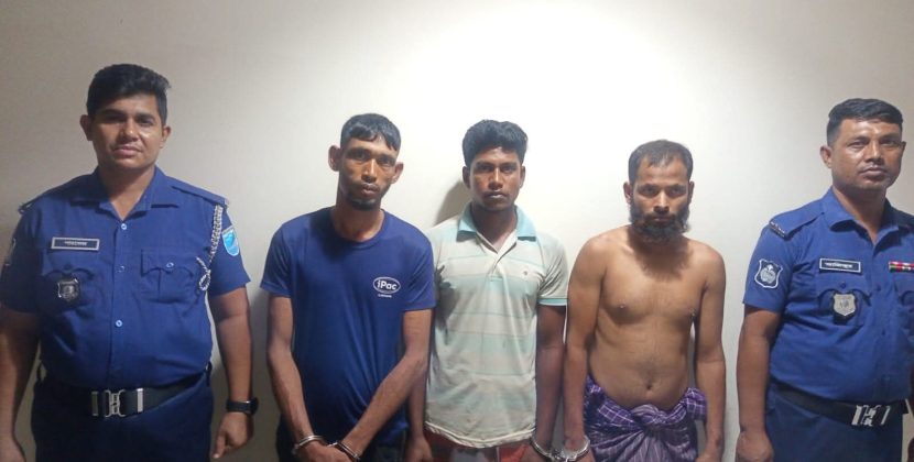 স্বামীকে বেঁধে রেখে স্ত্রীকে ধর্ষন, গ্রেফতার তিন