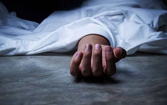 বরিশাল বিশ্ববিদ্যালয় শিক্ষার্থীর বদ্ধ রুমে অর্ধগলিত মরদেহ