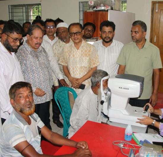 বরিশালে ফ্রি চক্ষু চিকিৎসা ক্যাম্প